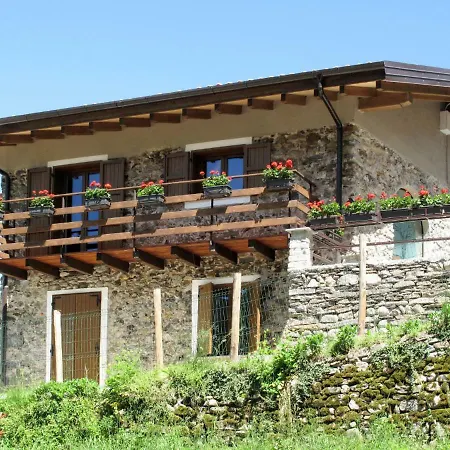 Σπίτι διακοπών Locazione Turistica Casa Nerina Oggebbio