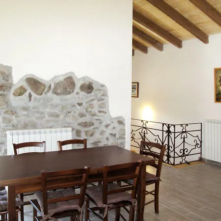 Locazione Turistica Casa Nerina Σπίτι διακοπών
